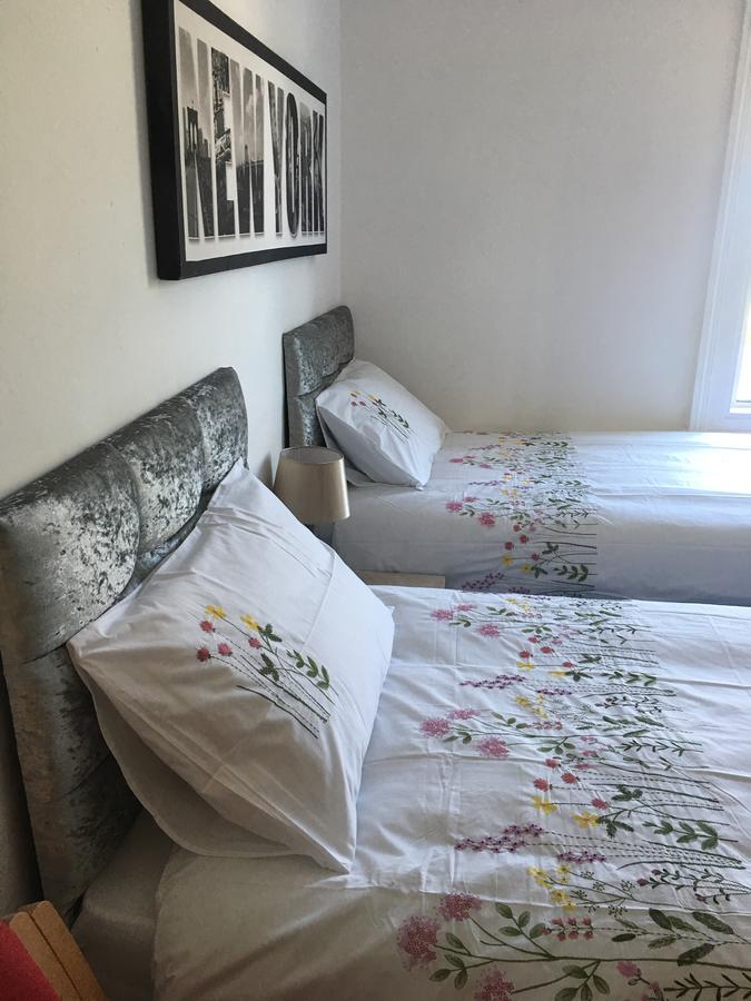 מלון קלקטון און סי Elris Essex House מראה חיצוני תמונה