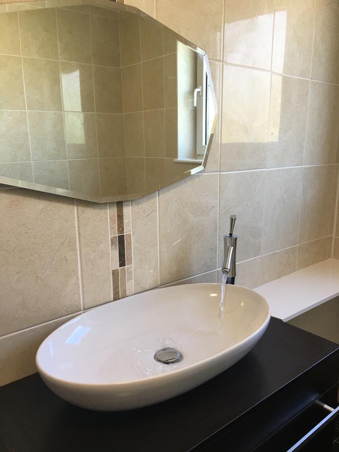 מלון קלקטון און סי Elris Essex House מראה חיצוני תמונה