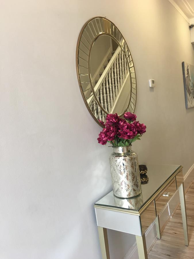 מלון קלקטון און סי Elris Essex House מראה חיצוני תמונה